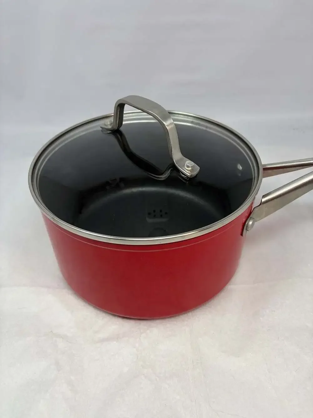 Ninja Foodi NeverStick 2.5-Quart Essential Saucepan with Glass Lid, Red